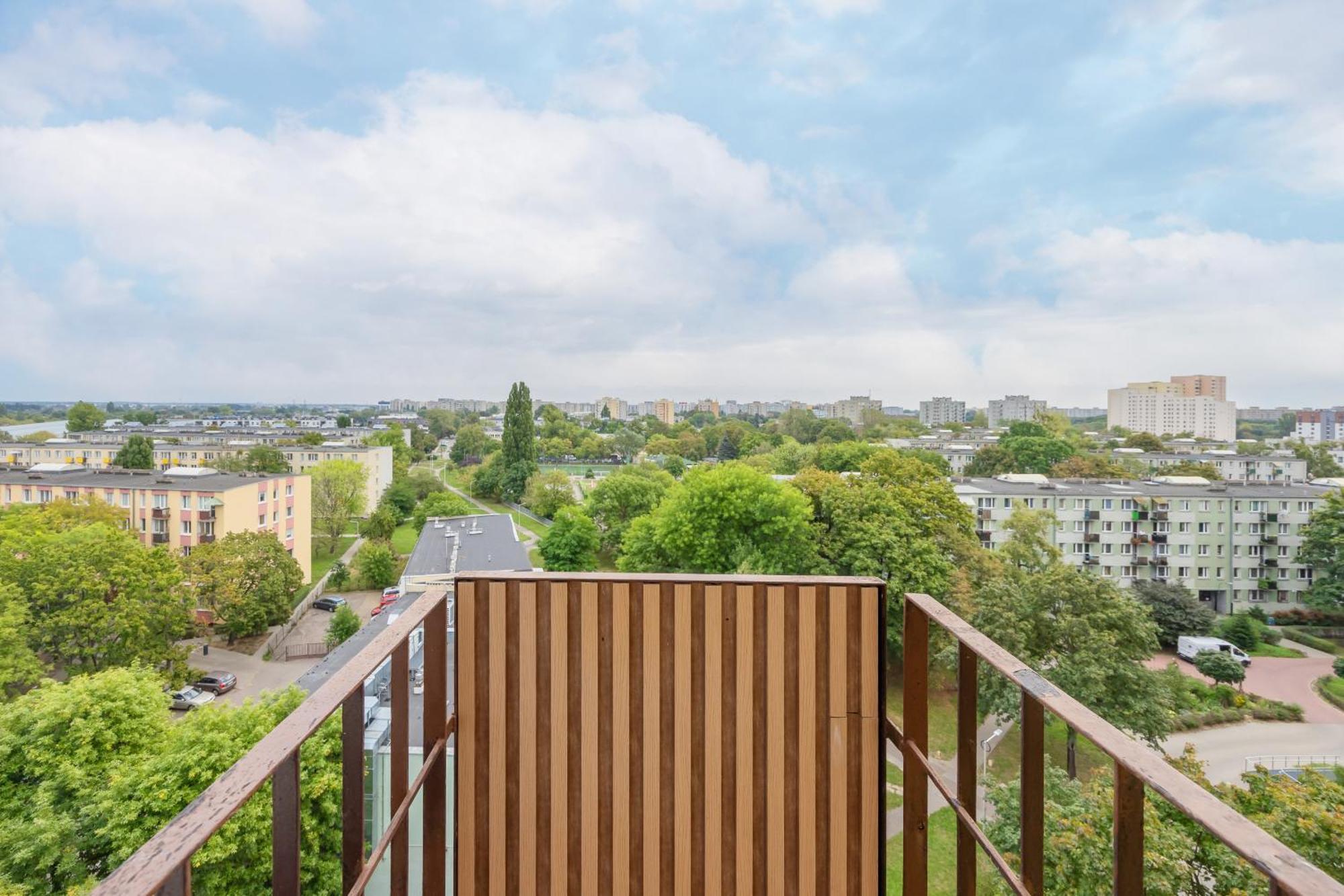 Targowek With Panoramic View In By Renters Warszawa