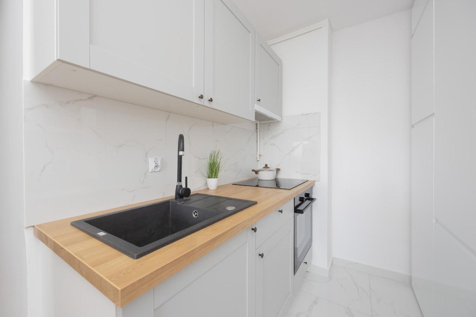 Apartament Targowek With Panoramic View In By Renters