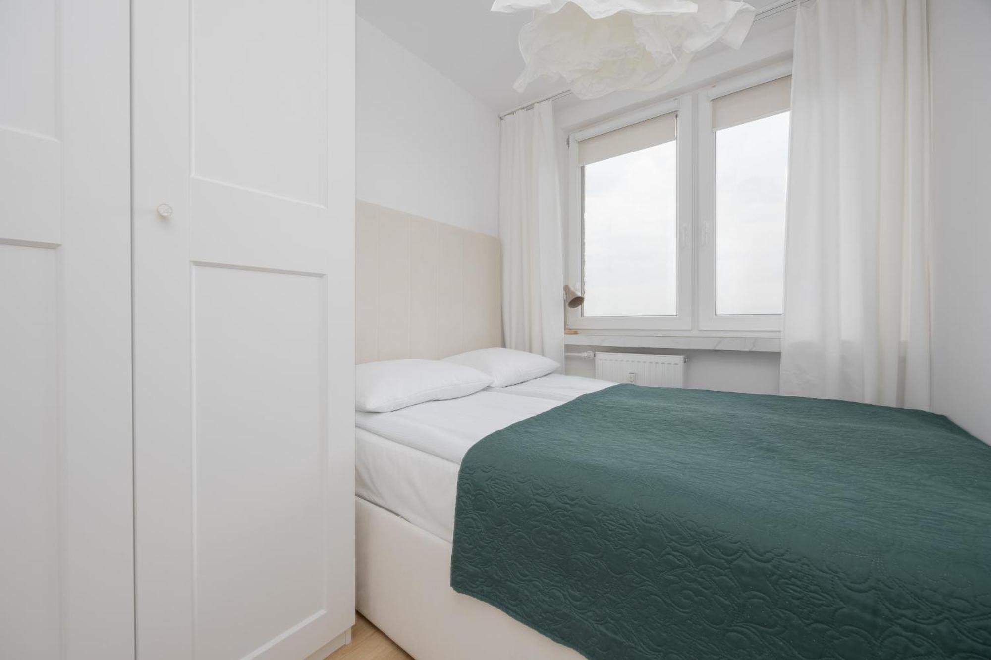 Targowek With Panoramic View In By Renters Apartament Warszawa